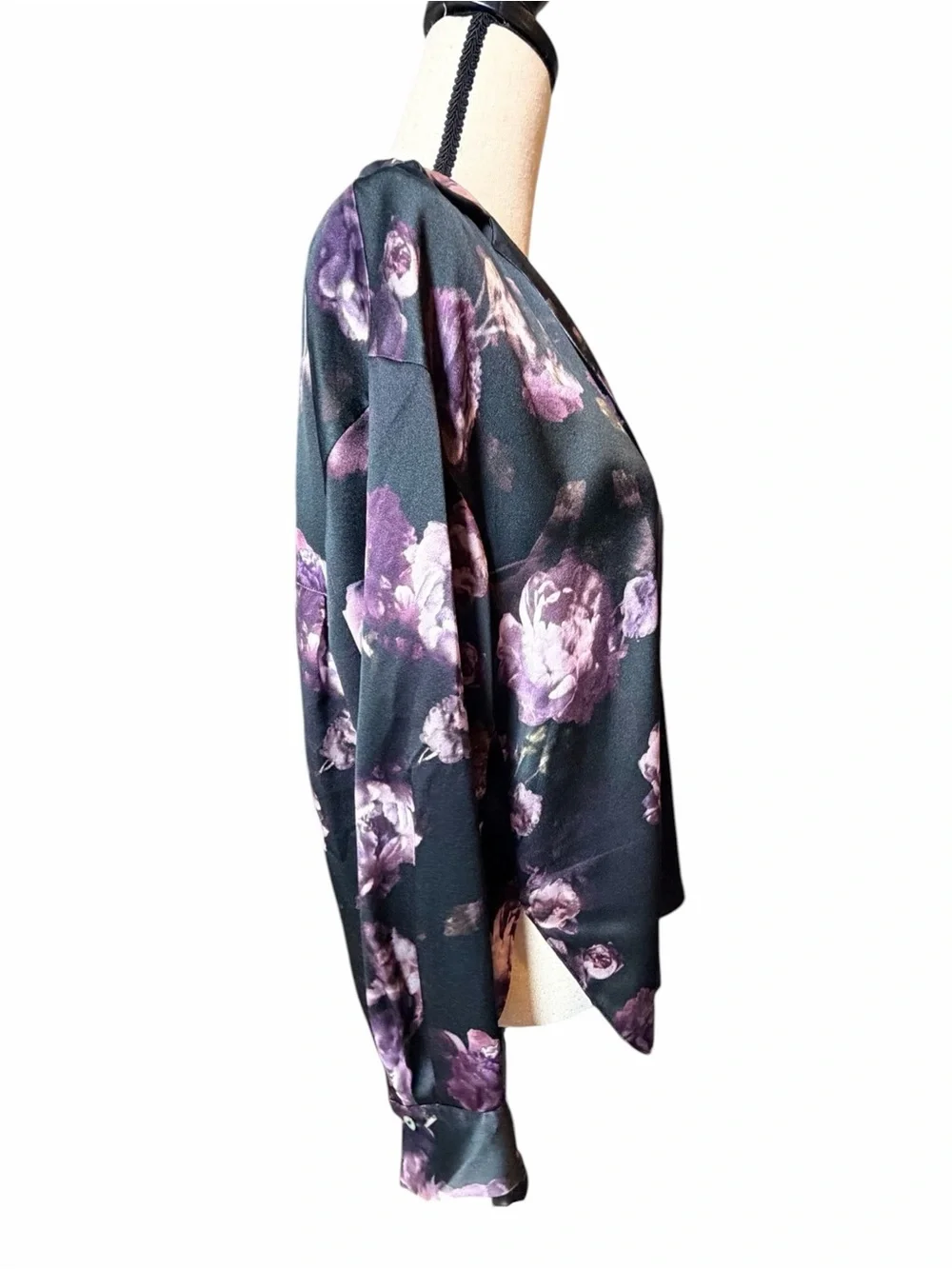 Vince Night Garden 100% Silk Popover Blouse Purple Floral Lapel Collar Size SM